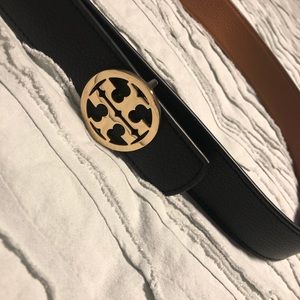 Tory Burch Reversible Logo Belt